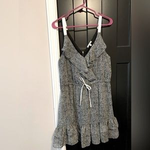 Leopard print mini dress. Flowy. Size large.